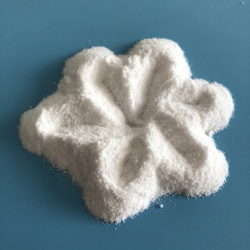 无水氯化钙粉末